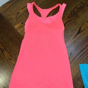 Lululemon tank top